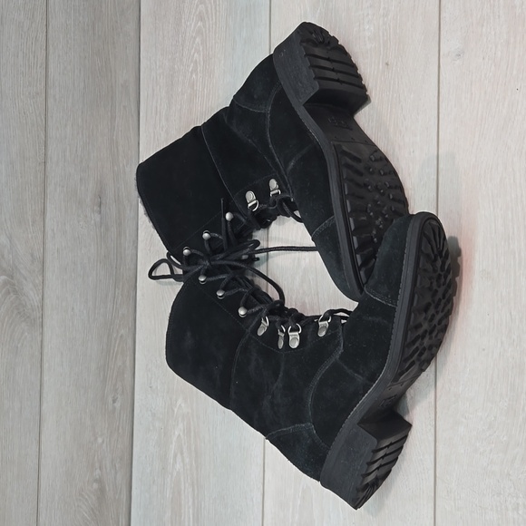 UGG Australia Women Gradin Combat Lace Up Leather Boots Chunky Shoes sz 7.5 - Picture 9 of 13